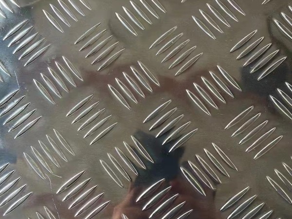 3003小五條筋花紋鋁板